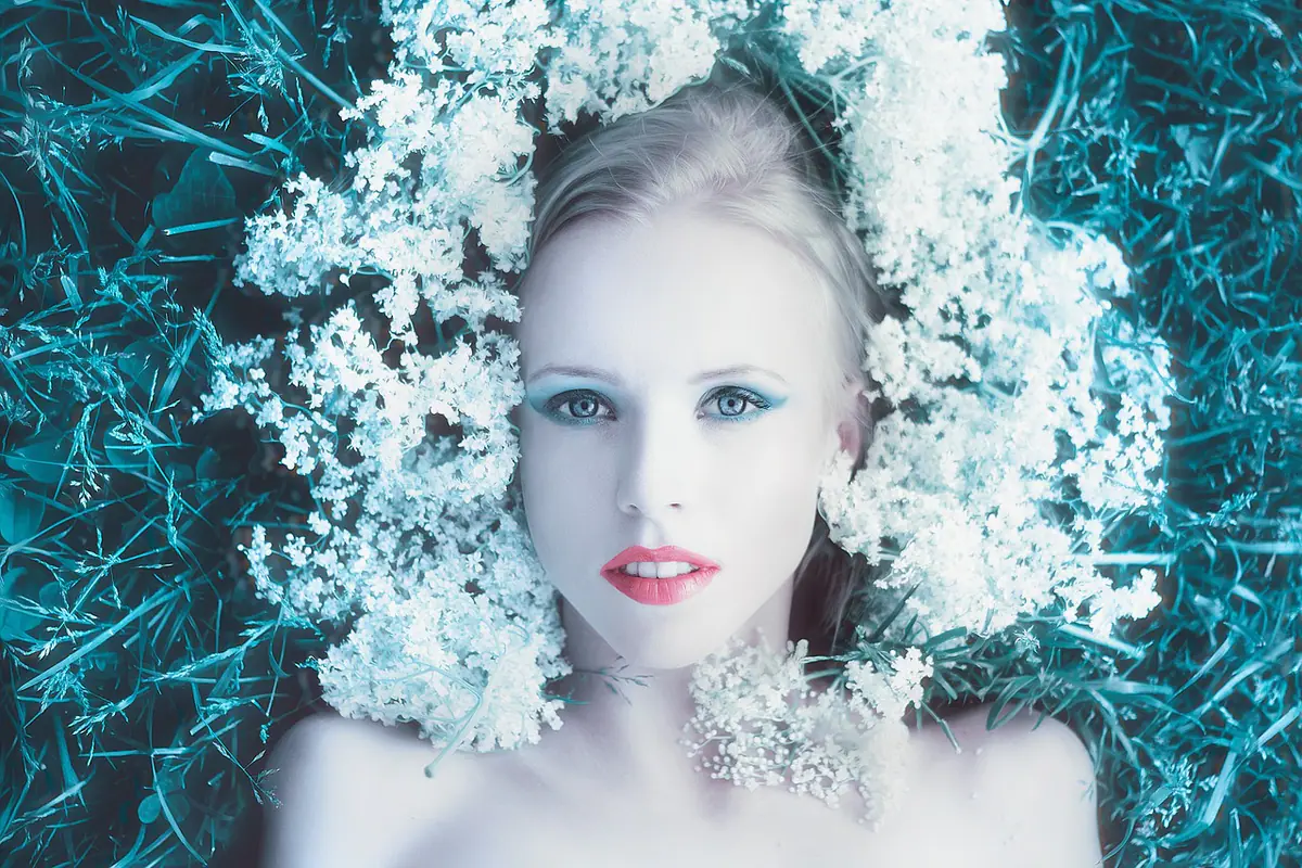 Retrato de estilo aesthetic con composición y color cuidados